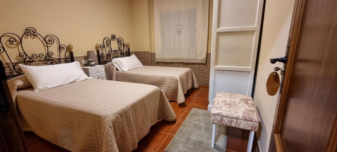 Apartamento Turistico "El Rincon De La Pernila" Guadalupe  Exterior foto