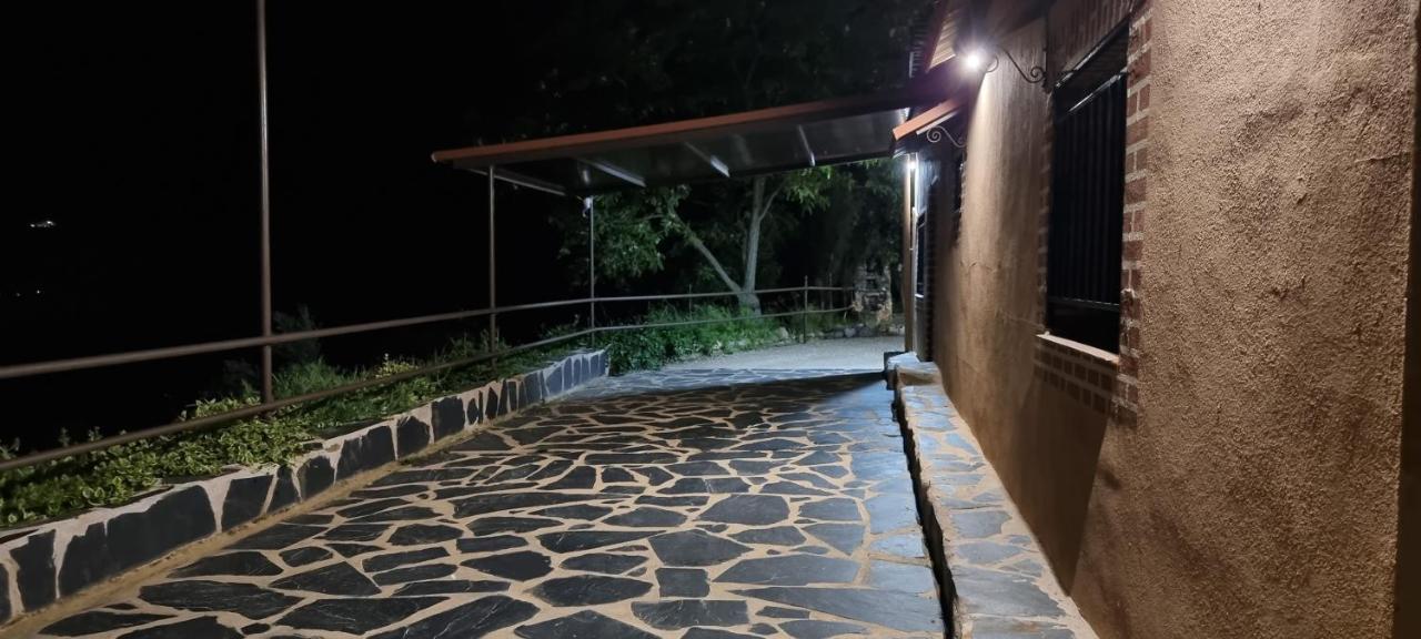Apartamento Turistico "El Rincon De La Pernila" Guadalupe  Exterior foto