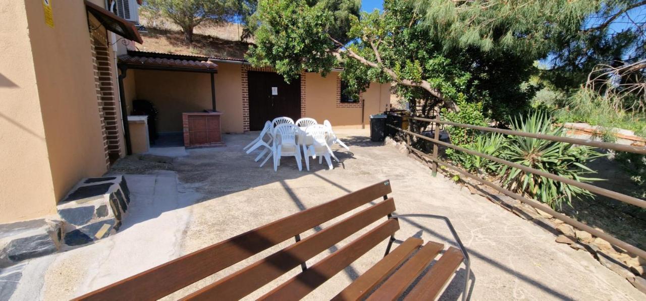 Apartamento Turistico "El Rincon De La Pernila" Guadalupe  Exterior foto